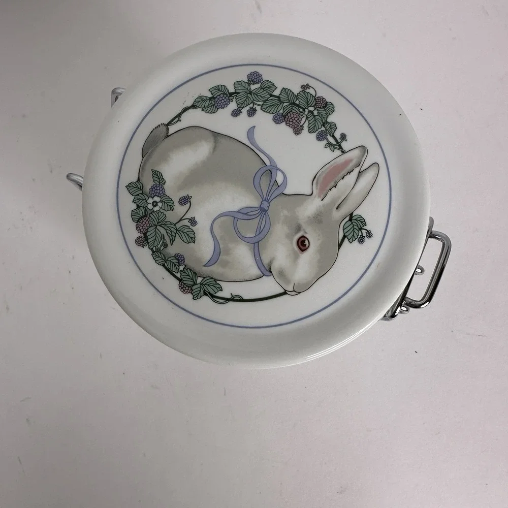 Vintage Fabrizio Bunny Glazed Ceramic storage Jar Canister with Lid 1986 Japan-1